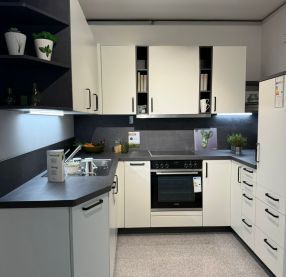 Küche Häcker Classic Max Softlack weiß